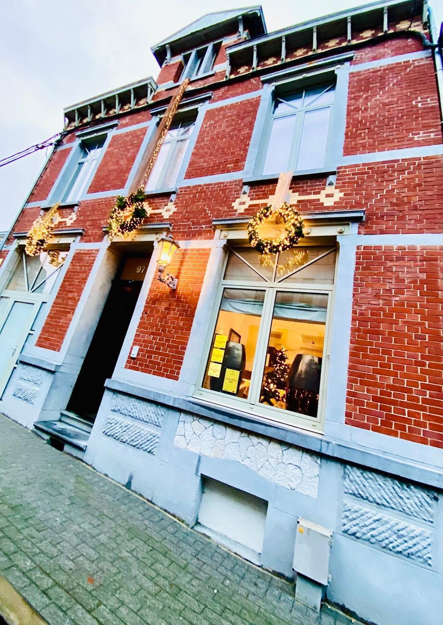 Hotel Vcb Ciney Centre-Ville Exterior photo